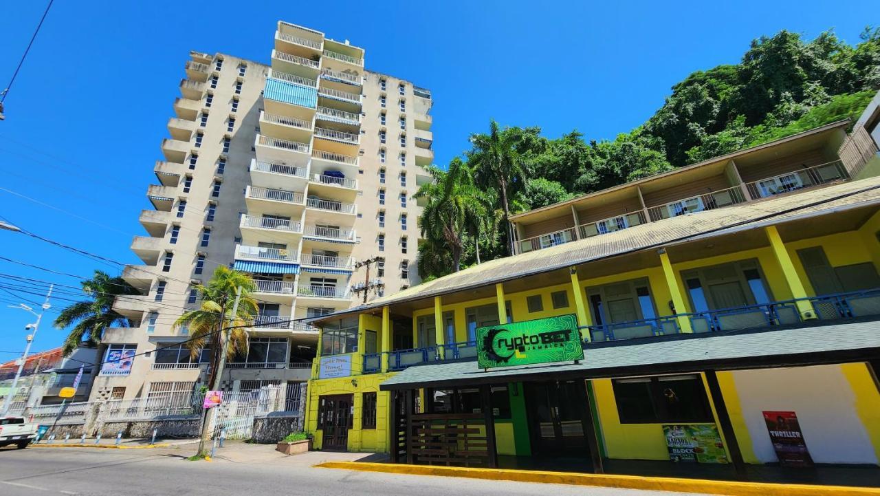 Montego Bay Club Apartments ภายนอก รูปภาพ