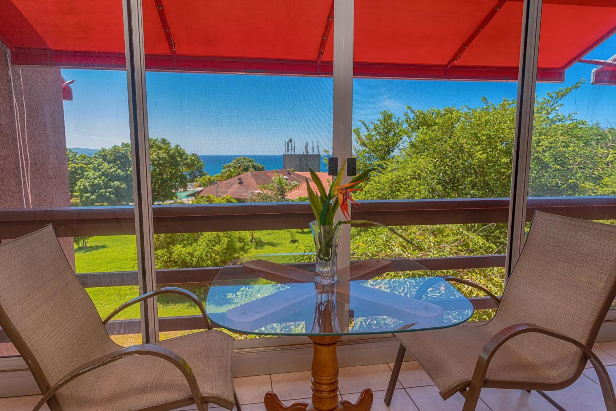 Montego Bay Club Apartments ภายนอก รูปภาพ