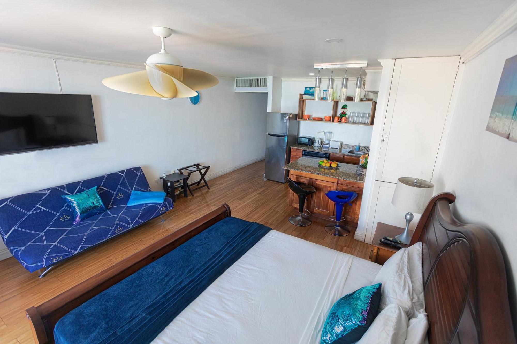 Montego Bay Club Apartments ภายนอก รูปภาพ