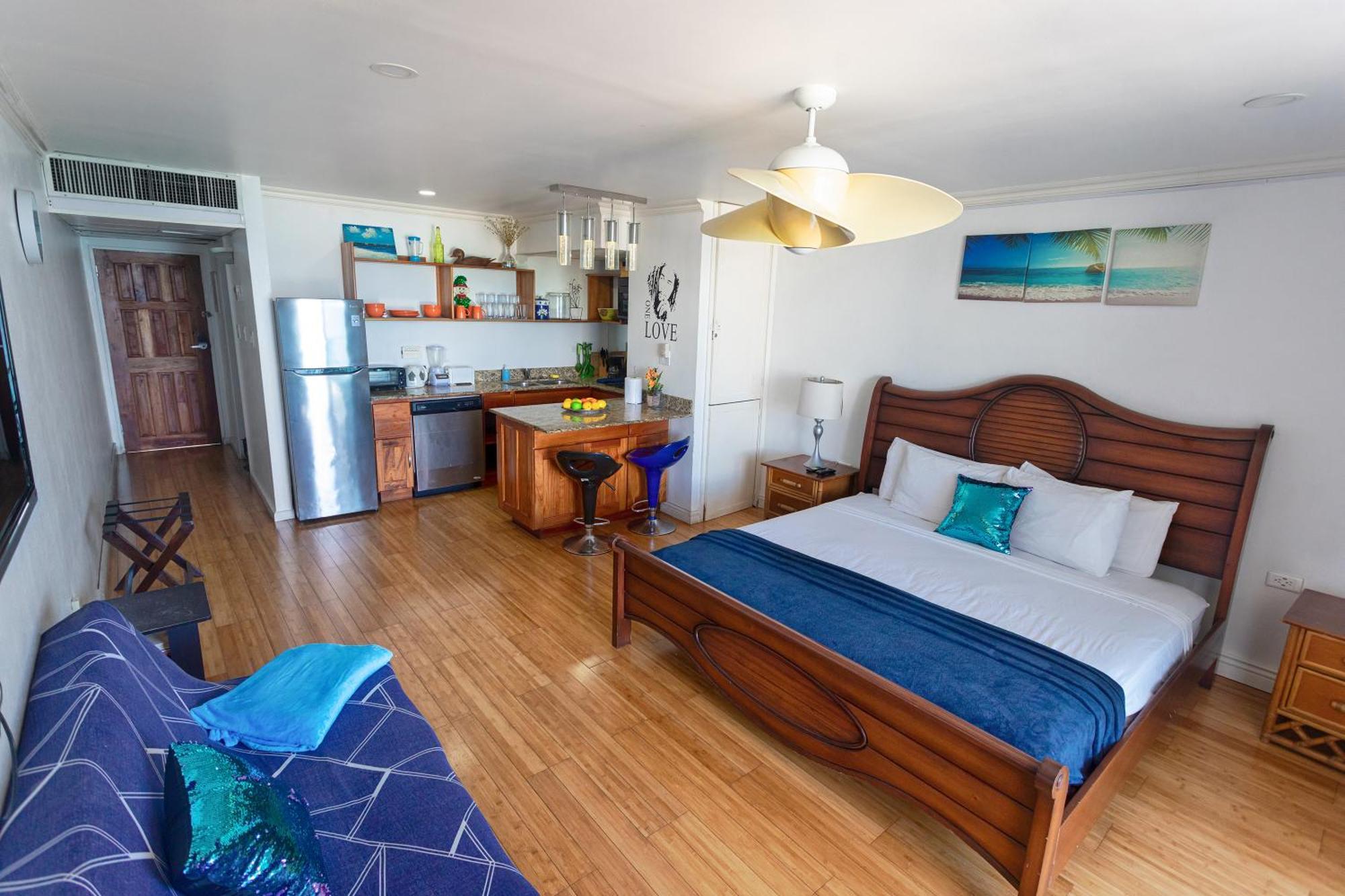 Montego Bay Club Apartments ภายนอก รูปภาพ