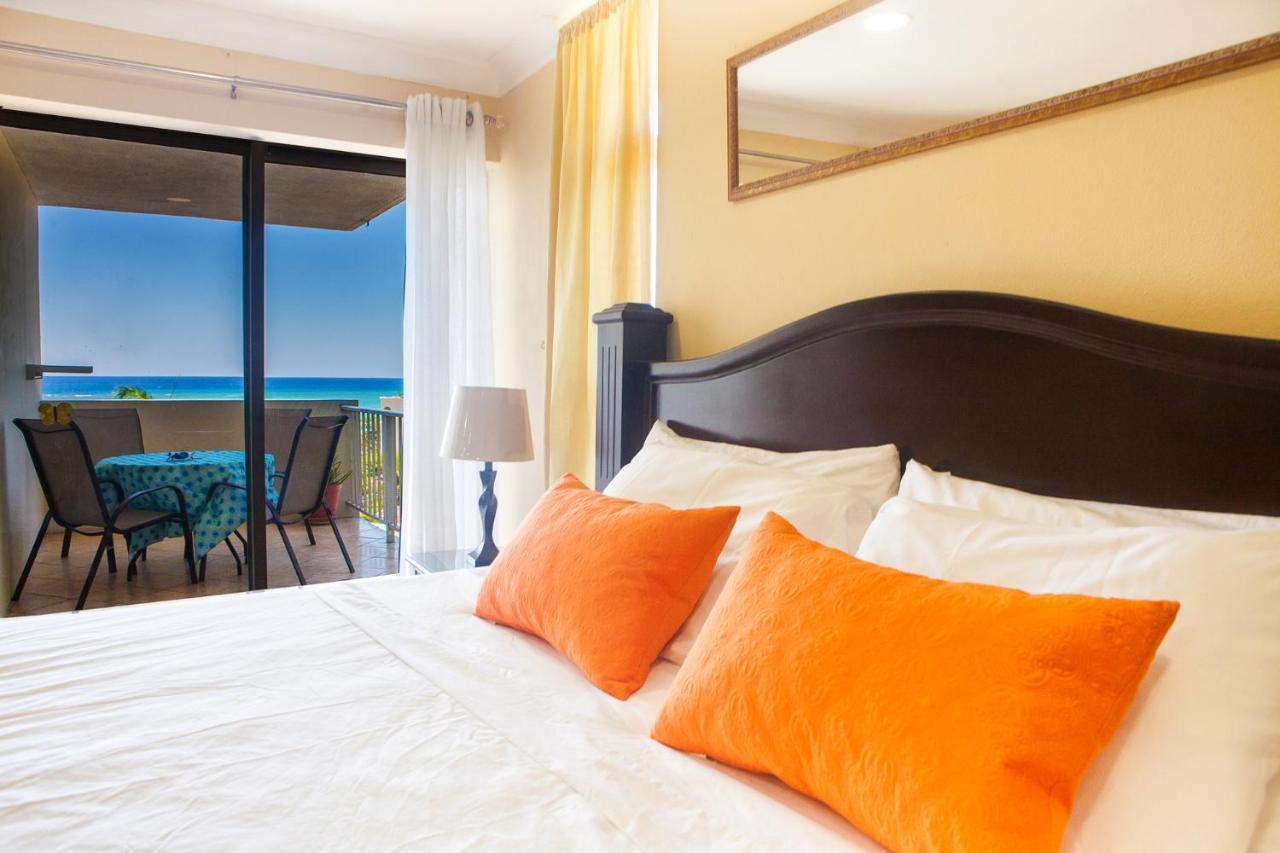 Montego Bay Club Apartments ภายนอก รูปภาพ