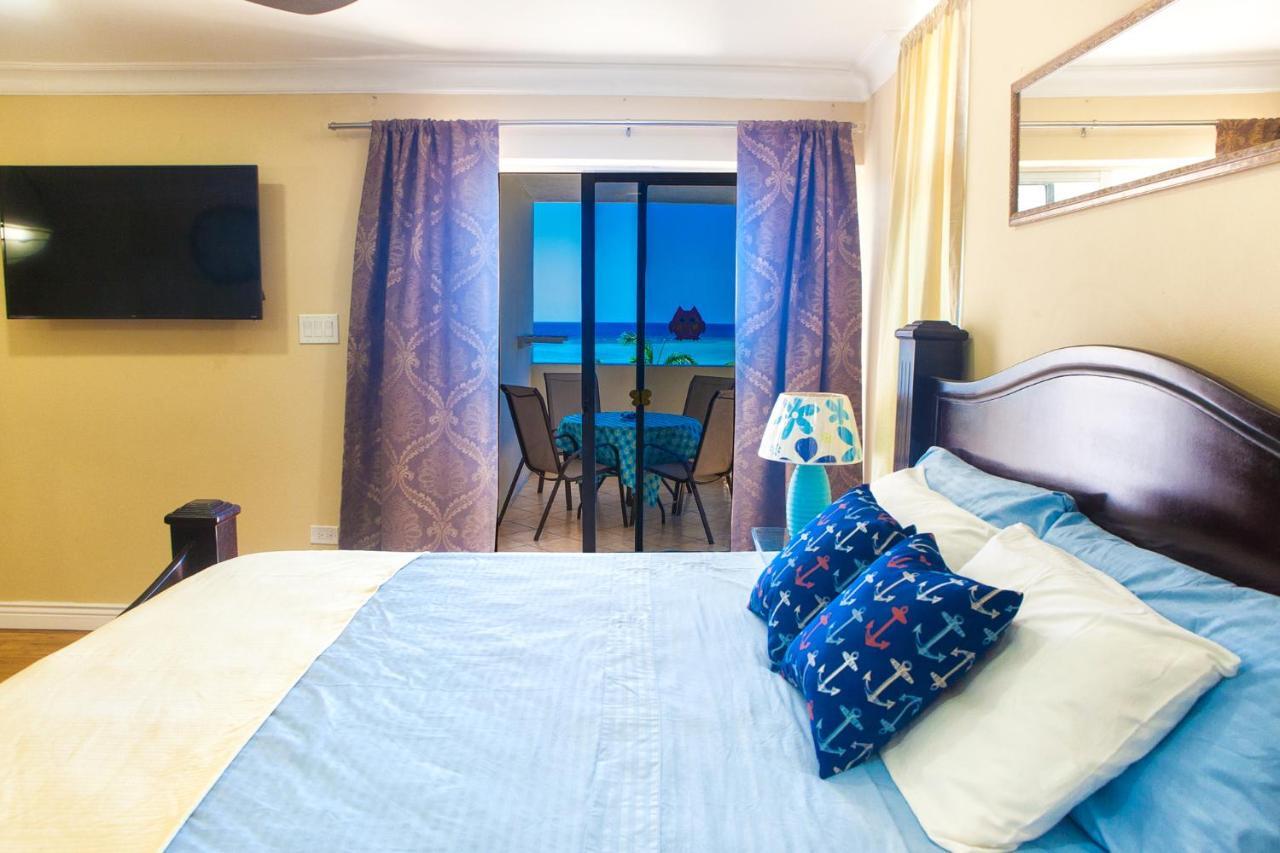 Montego Bay Club Apartments ภายนอก รูปภาพ